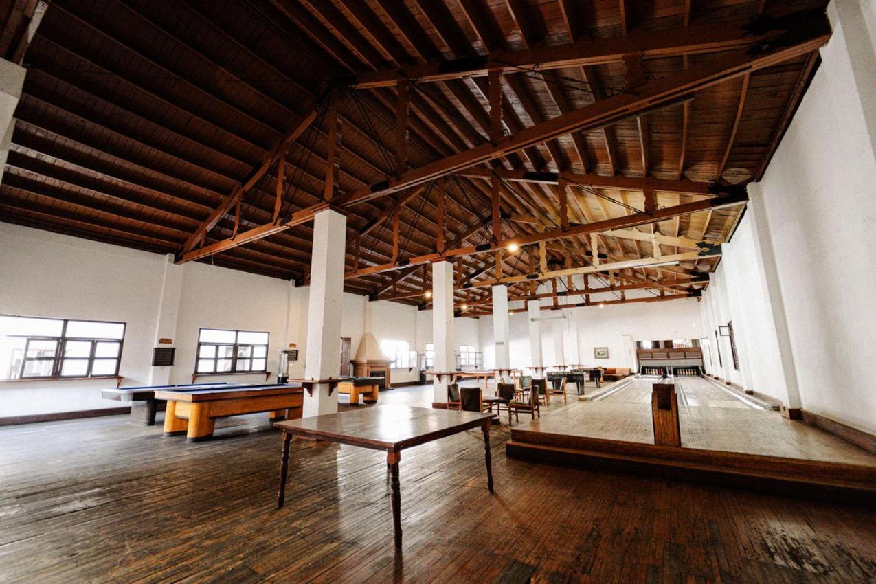 Best Western Plus Posada De Don Vasco Pátzcuaro Exteriör bild Interior of the building